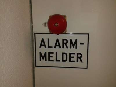 Der Knopf für den Notfall: ALARM-MELDER