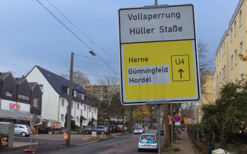 Vollsperrung Hüller Straße